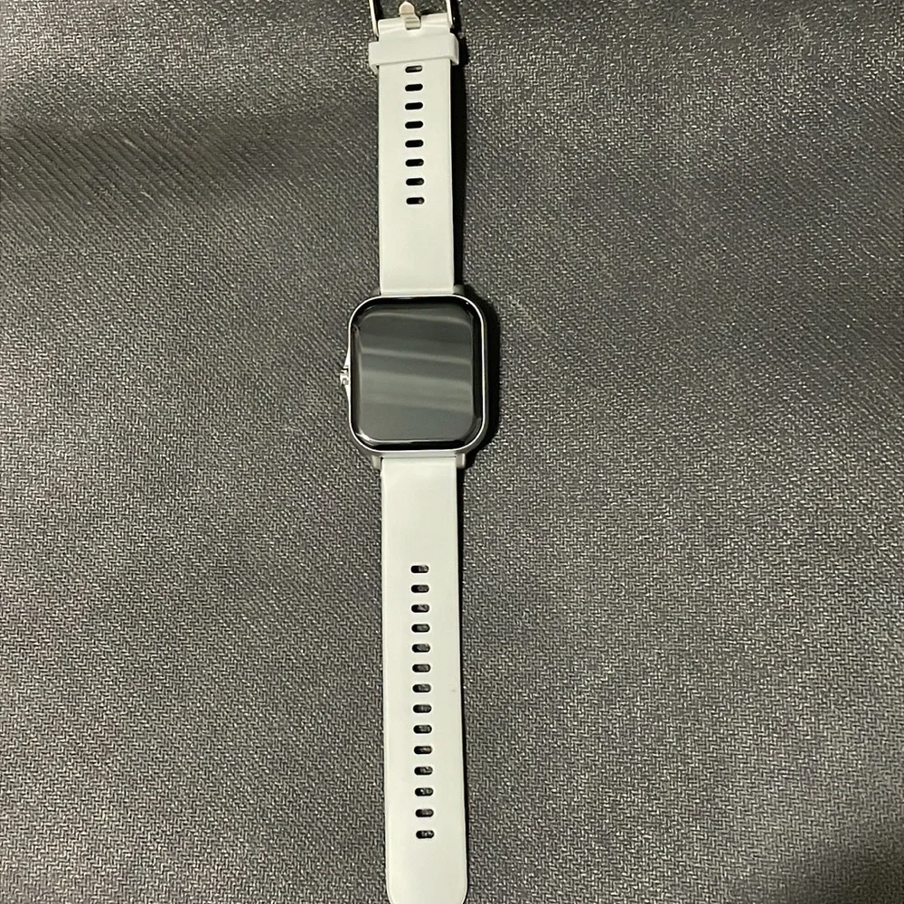 ⌚️⌚️⌚️3 for 12$⌚️⌚️⌚️Smart Watch - Fitness Tracker Gray Silicon Strap